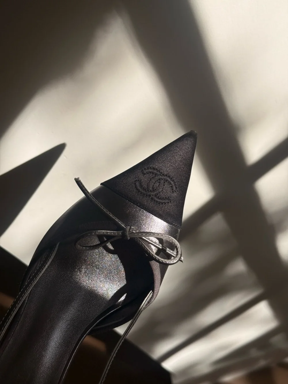 CHANEL Two-Tone Slingback Pumps in Silver and Black - Picture 6 of 6